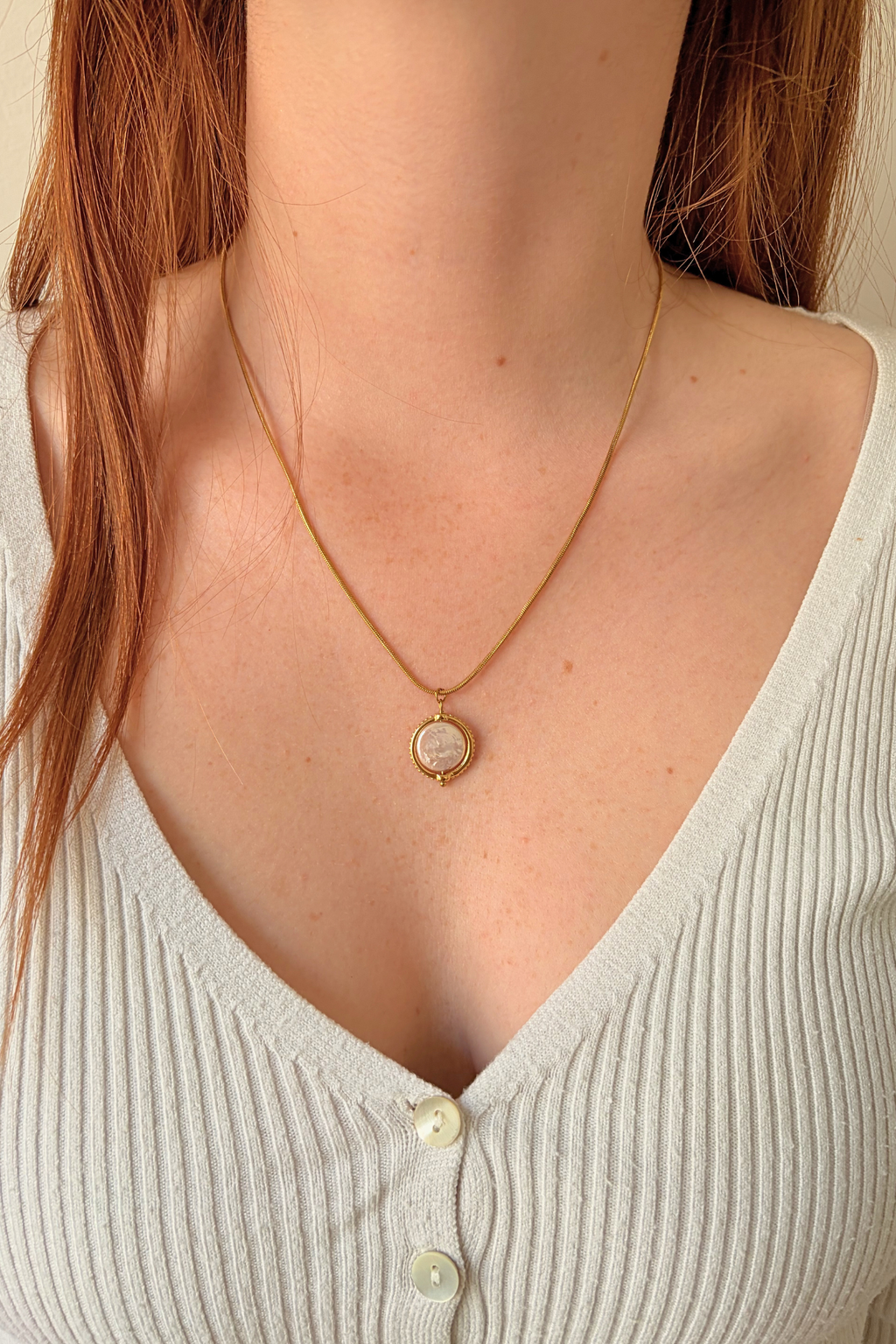 Collier Une Breloque Dorée Personnalisable