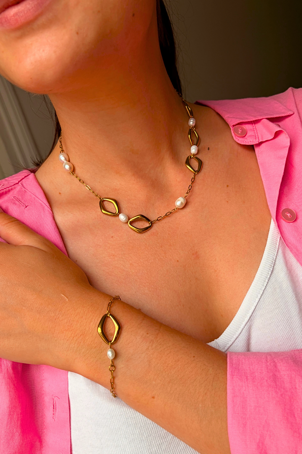 Collier Zoé Perles Eau Douce (Version Asymétrique)