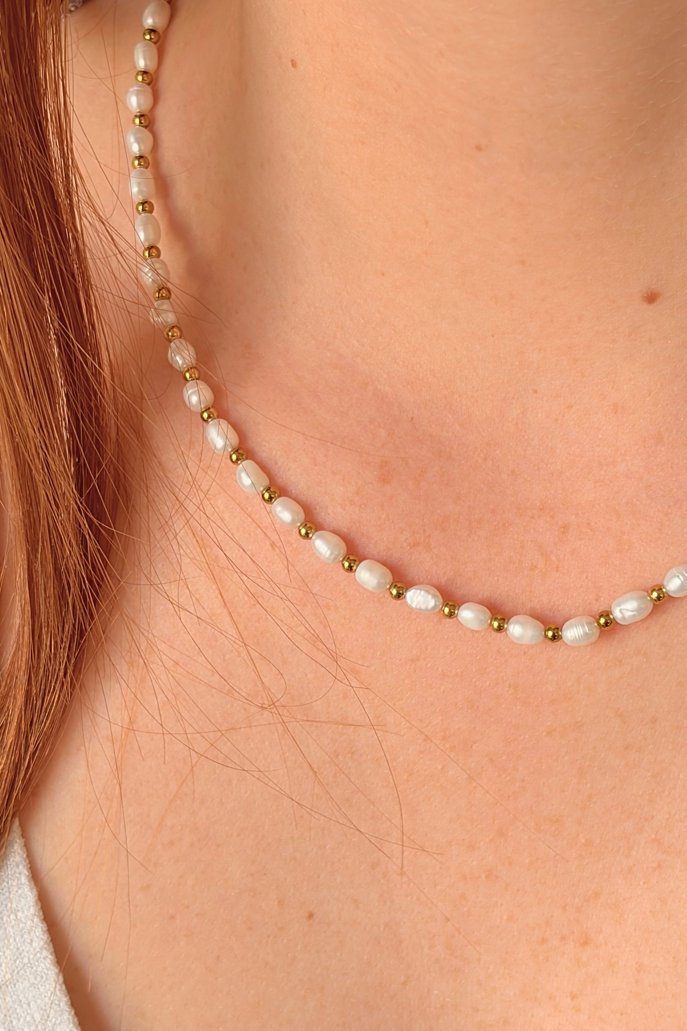 Collier Perles d'Eau Douce et Dorées Personnalisable