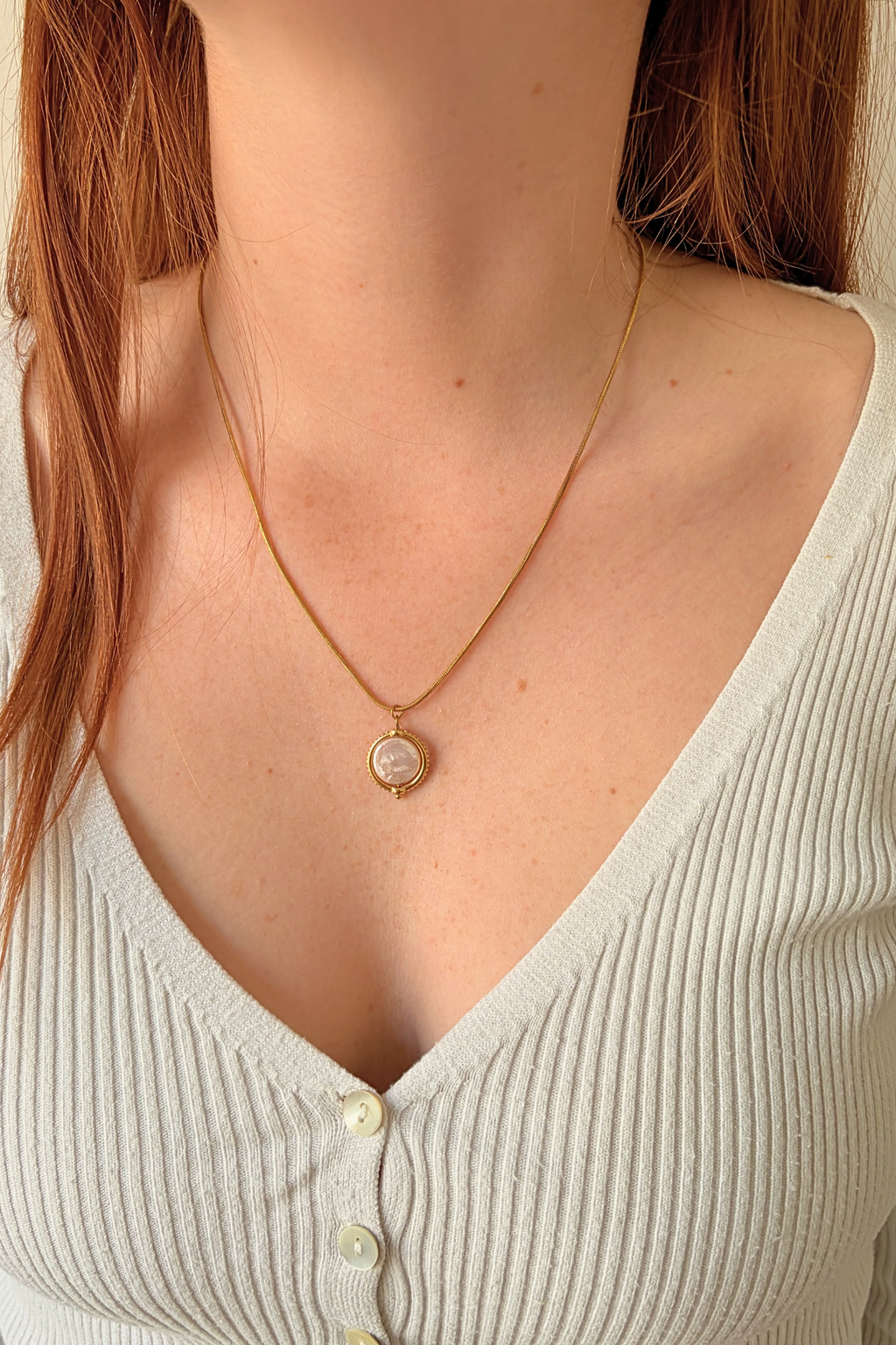 Collier Une Breloque Dorée Personnalisable