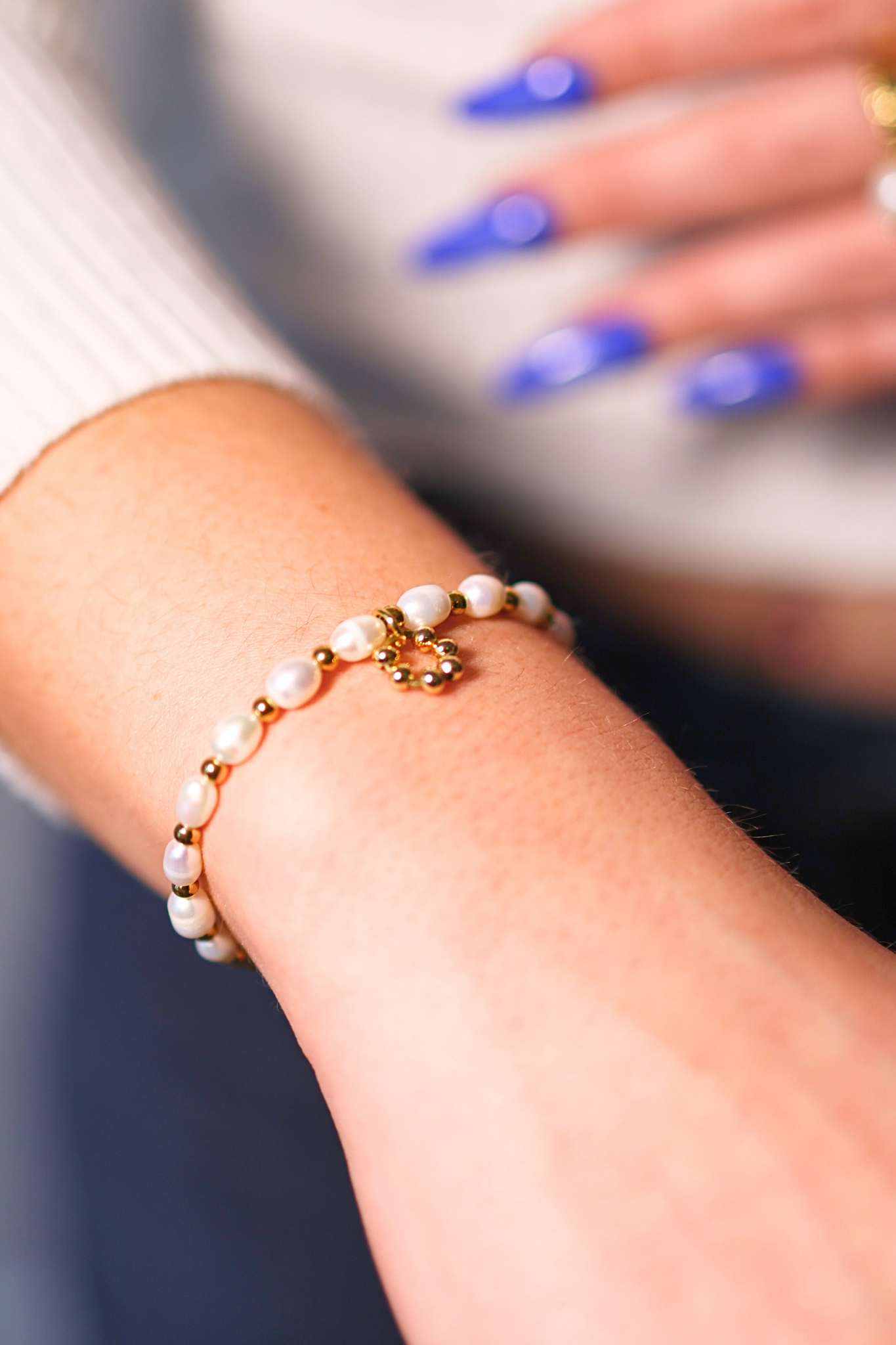 Bracelet Perles d'Eau Douce et Dorées