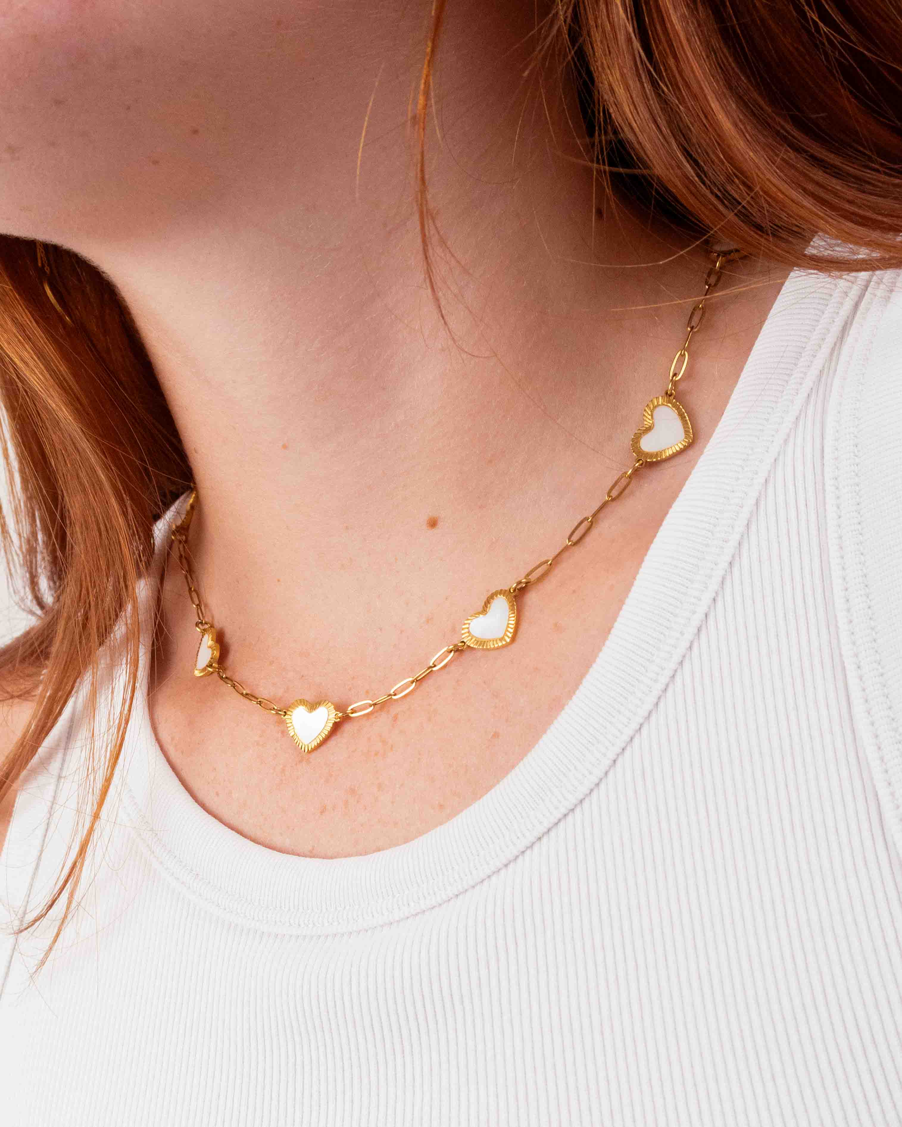 Collier Doré Coeurs en Nacres