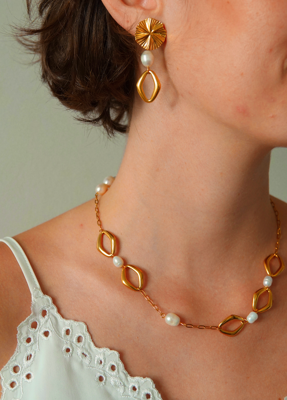 Collier Zoé Perles Eau Douce (Version Asymétrique)