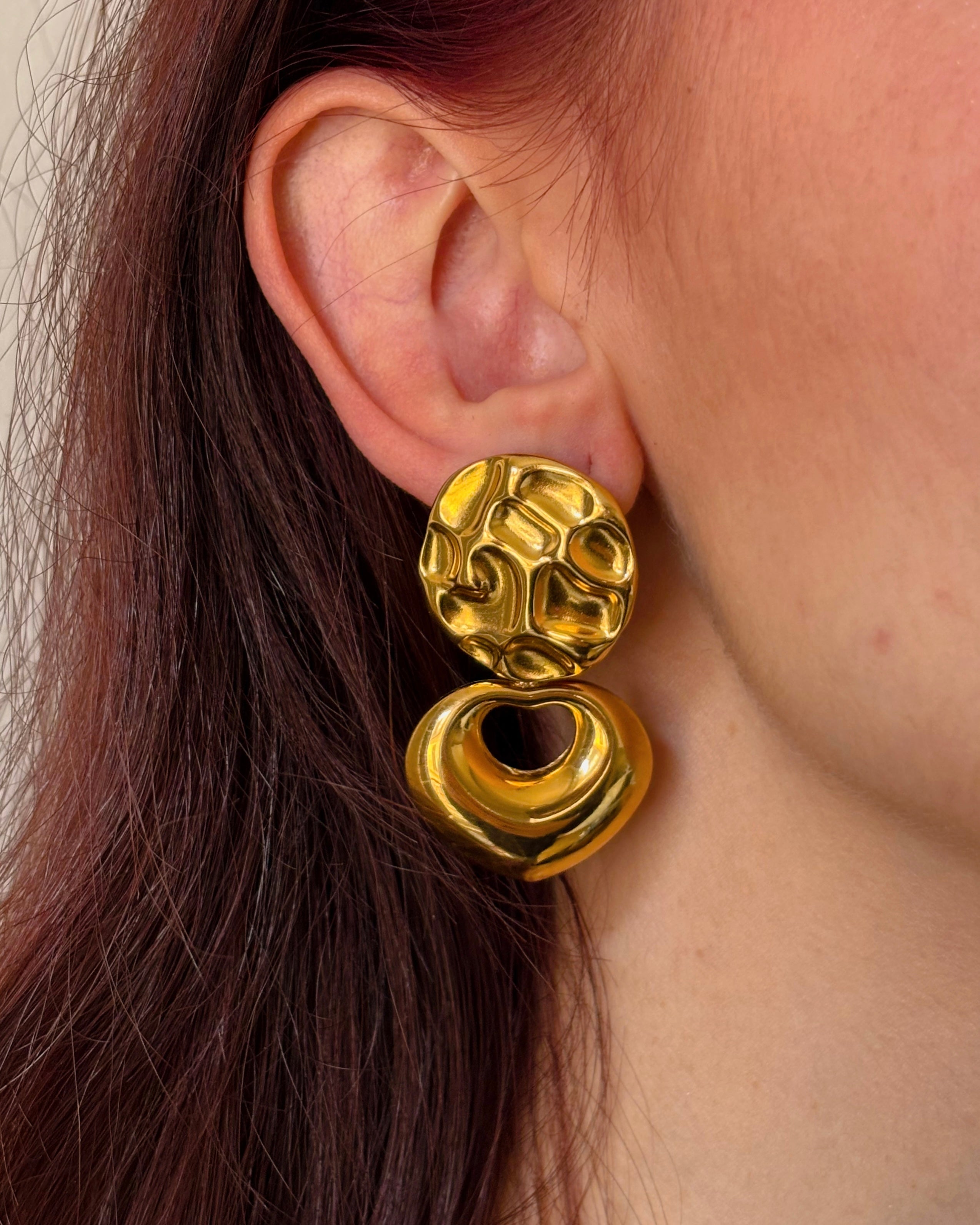 Boucles d'Oreilles Amour Dorées